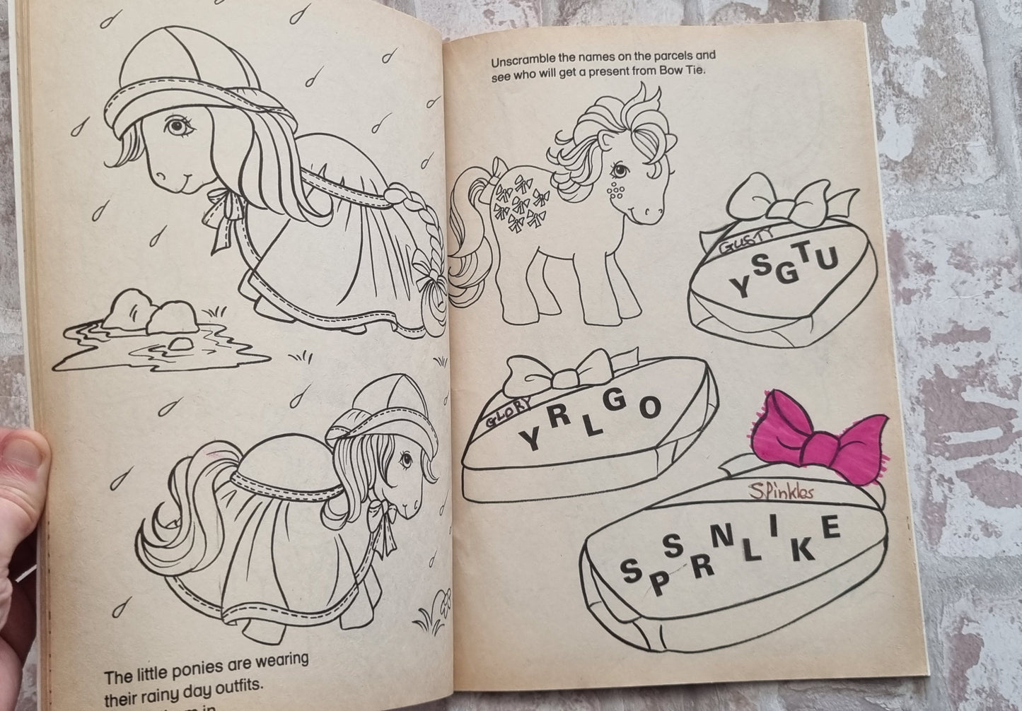 Activities Book / Colouring and Puzzles