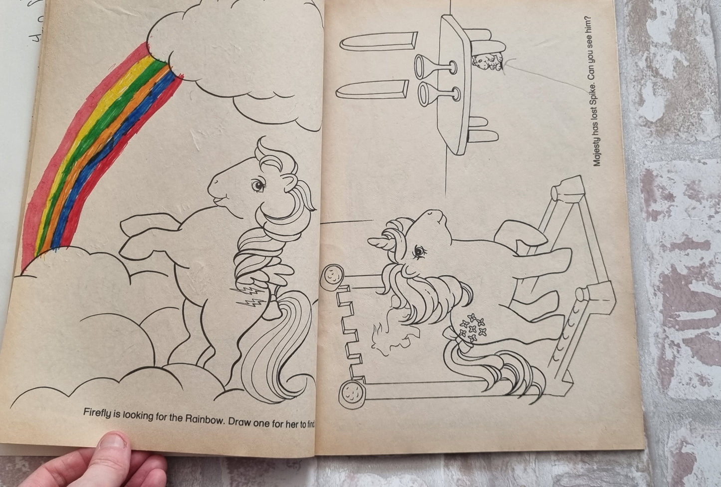 Activities Book / Colouring and Puzzles