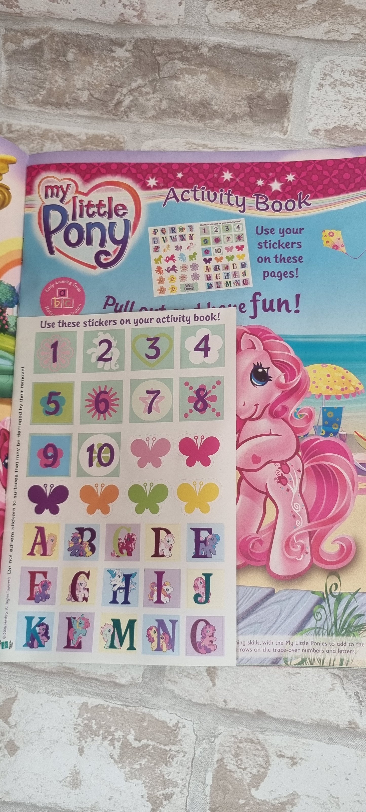 My Little Pony G3 Magazine Comic Issue 1 with free gift