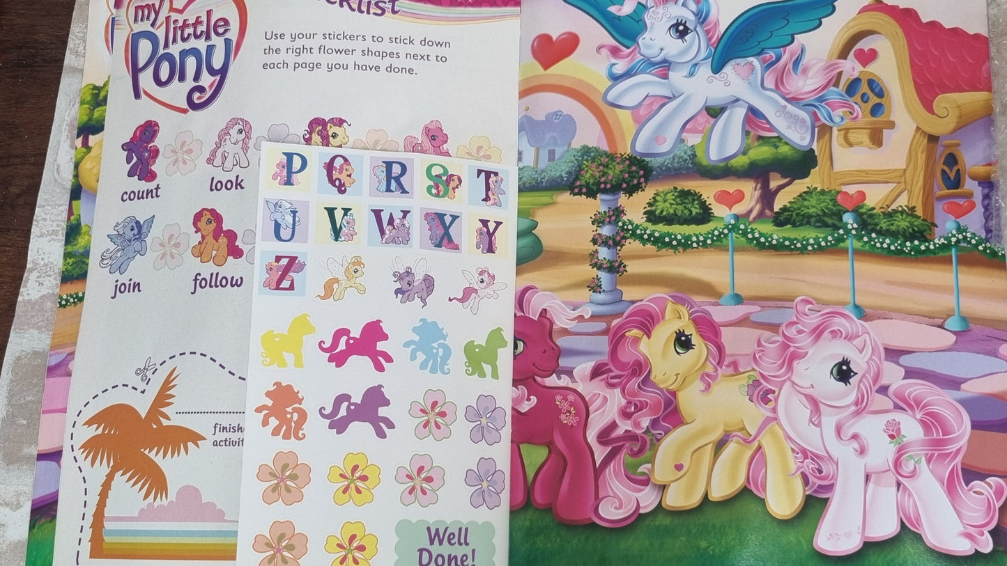 My Little Pony G3 Magazine Comic Issue 1 with free gift