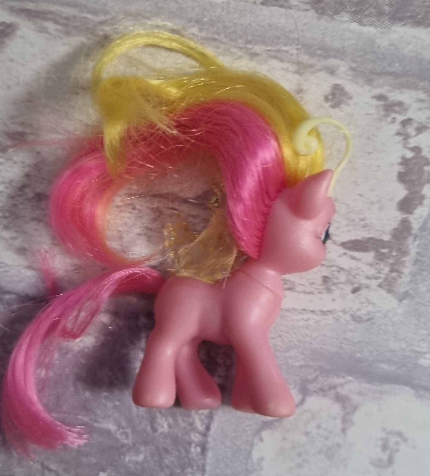 My Little Pony G3 Breezies Pink Petals International Exclusive