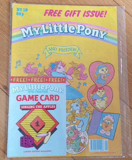 My Little Pony and Friends Comic with Free Gift - Issue 19