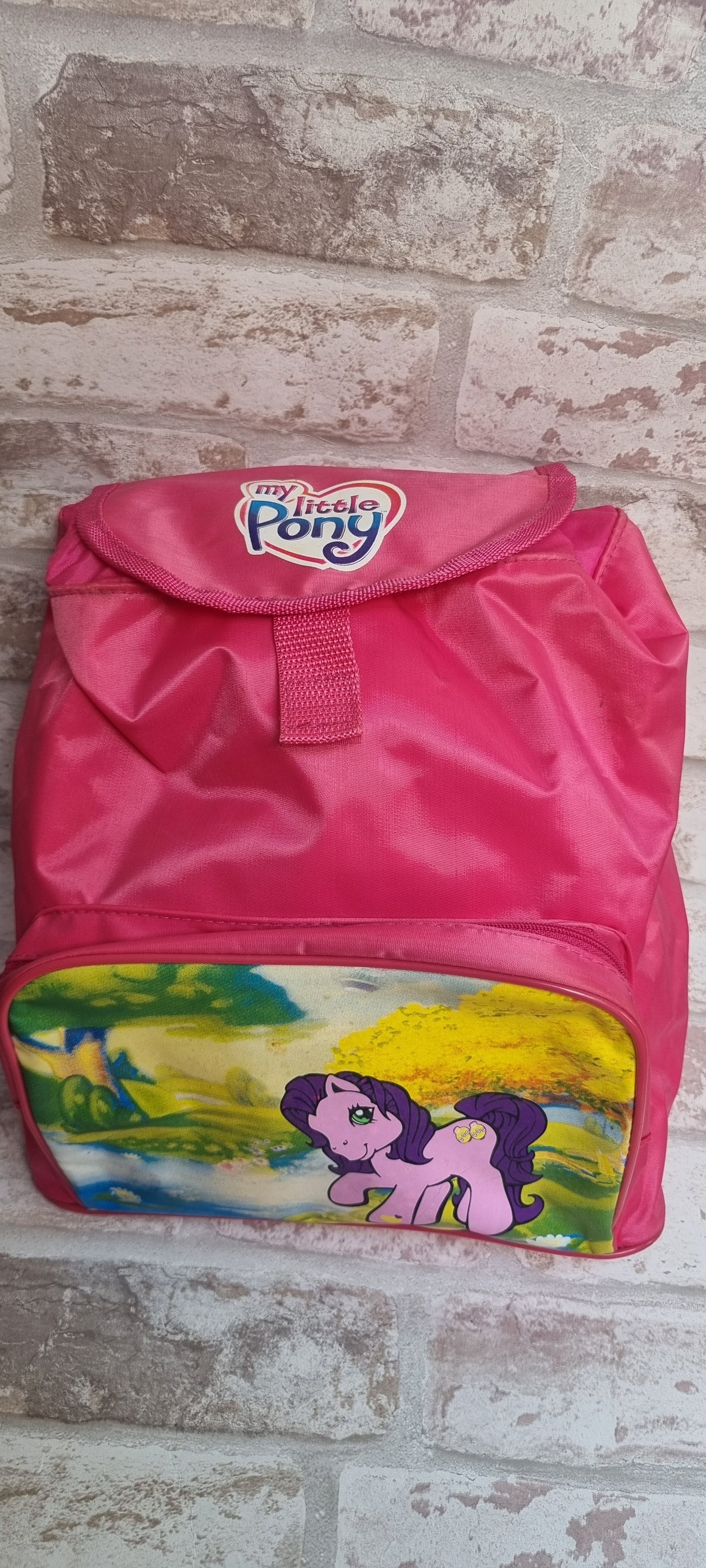 G3 Backpack feat Kimono