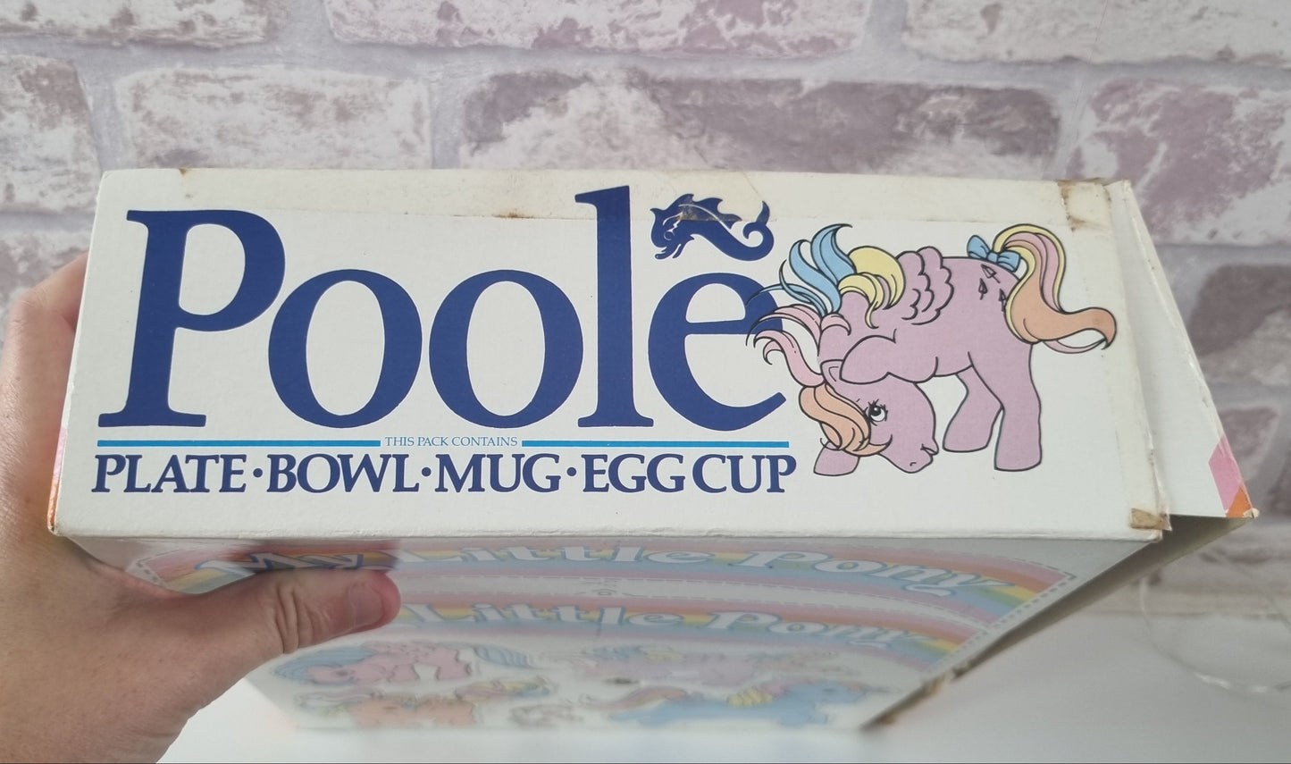 G1 Poole Pottery Boxed Breakfast Set