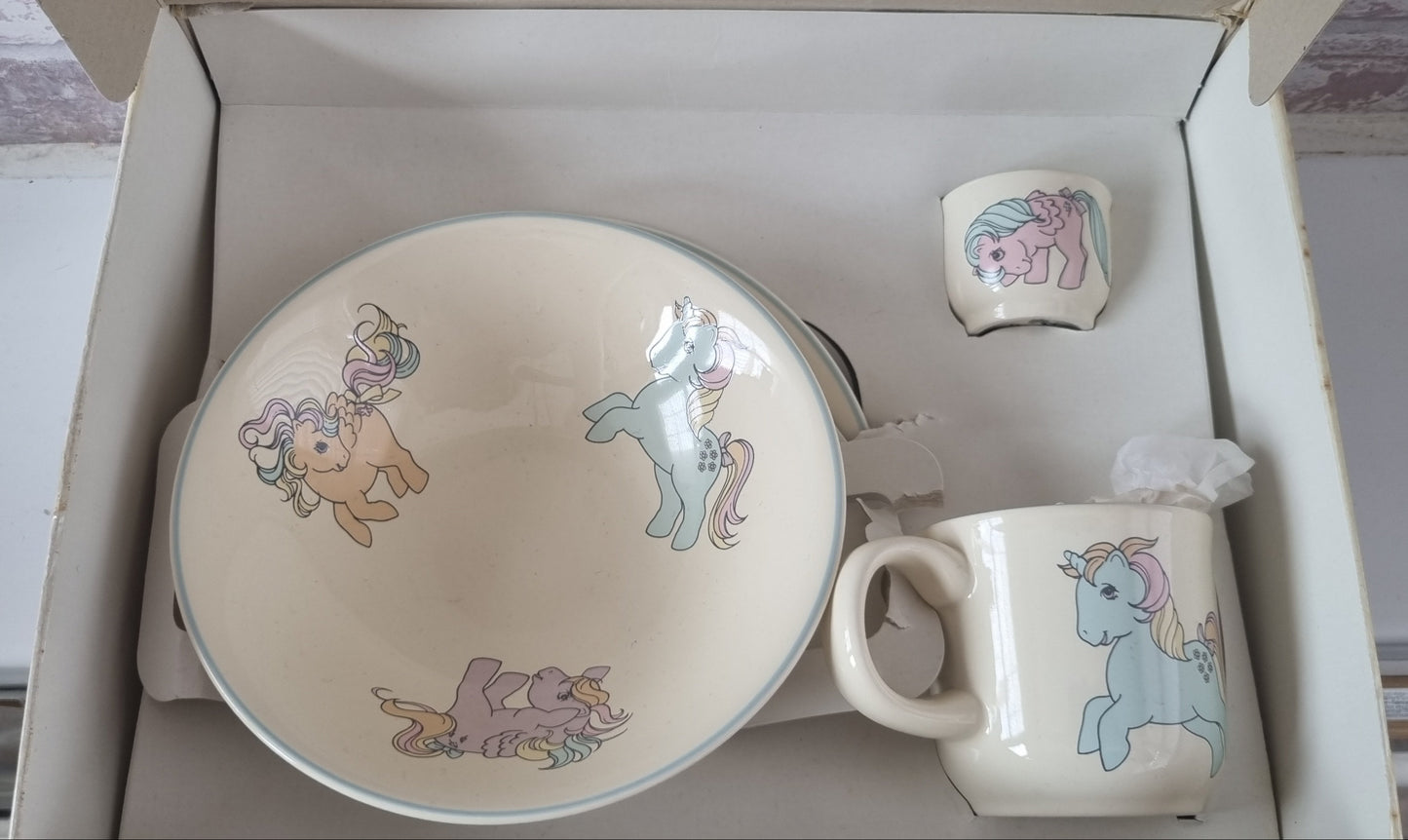 G1 Poole Pottery Boxed Breakfast Set