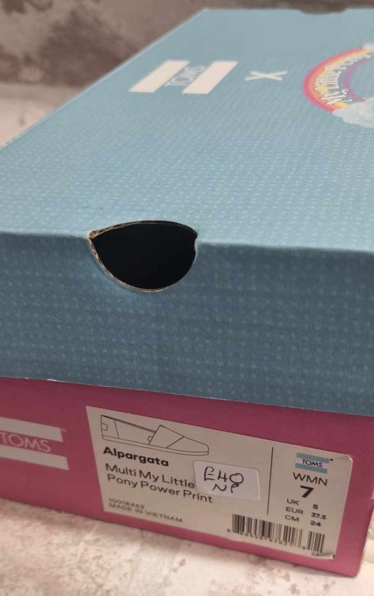 Boxed UK Size 5/US Size 7 Toms Canvas Shoes