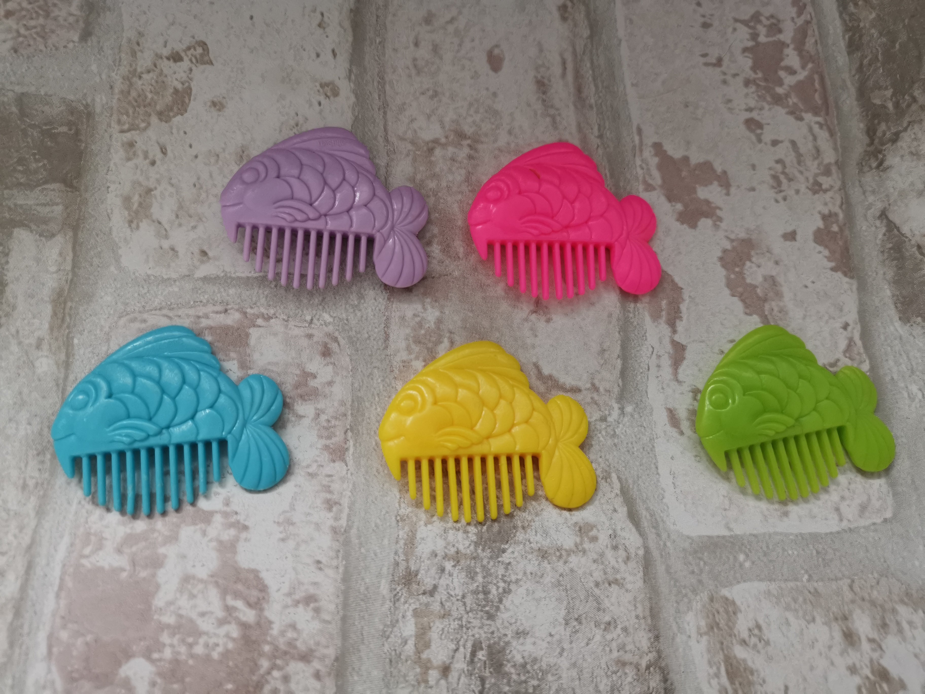 Comic Fish Comb G1 My Little Pony Fish Comb (selection) – Gaspode's Ponies