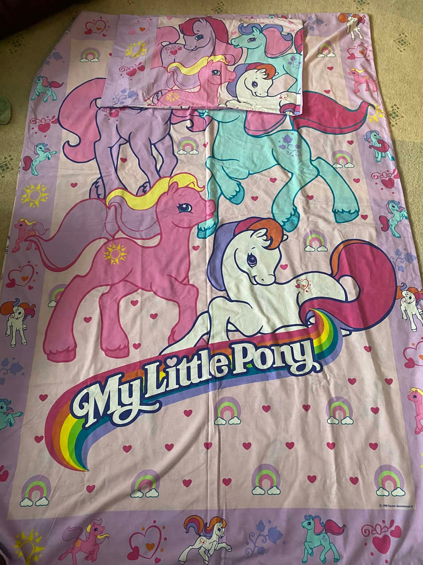 G2 Single Duvet Cover and Pillowcase