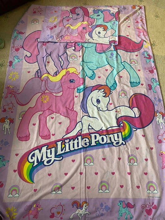 G2 Single Duvet Cover and Pillowcase