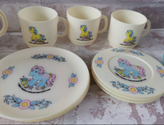 My Little Pony G1 Vintage Bow tie and Bubbles Plastic Tea Set