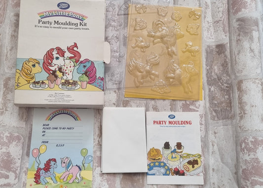 G1 Party Chocolate Mould and Party Invitations