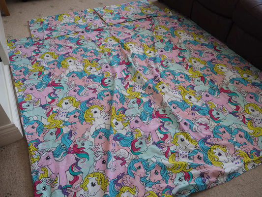King Size Duvet Cover & Pillow Cases